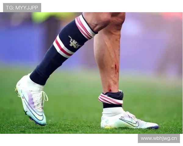 流血离场规则：为何球员必须立即离场处理伤口？