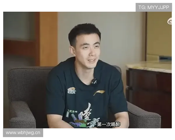 赵继伟家的冰箱里塞满了能量胶，连饮料都得排队